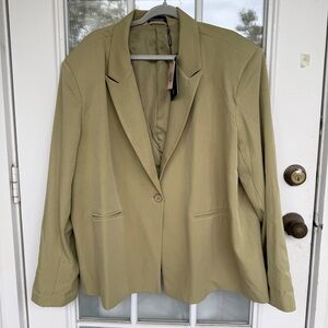 PrettyLittleThing | Tailored Green Blazer | Size US 16 |‎ BNWT